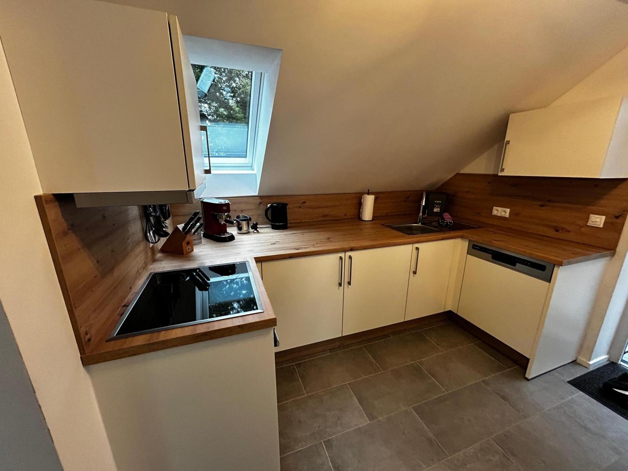 Moderne Ferienwohnung Fuer Familien Im Dachgeschoss Bosau Exterior photo
